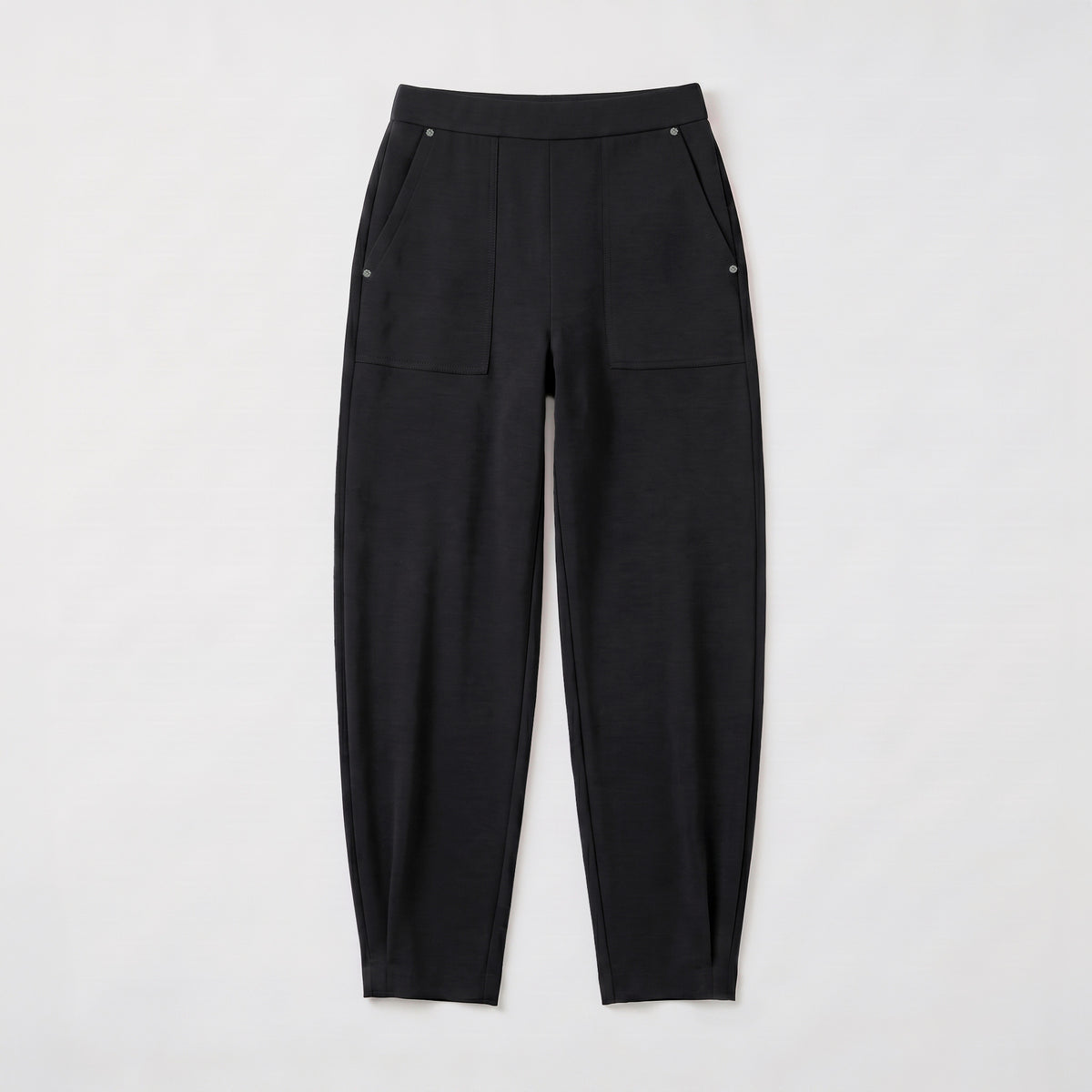 Cropped jump-in trousers made of premium scuba. | TWIST | black | Front view of bust