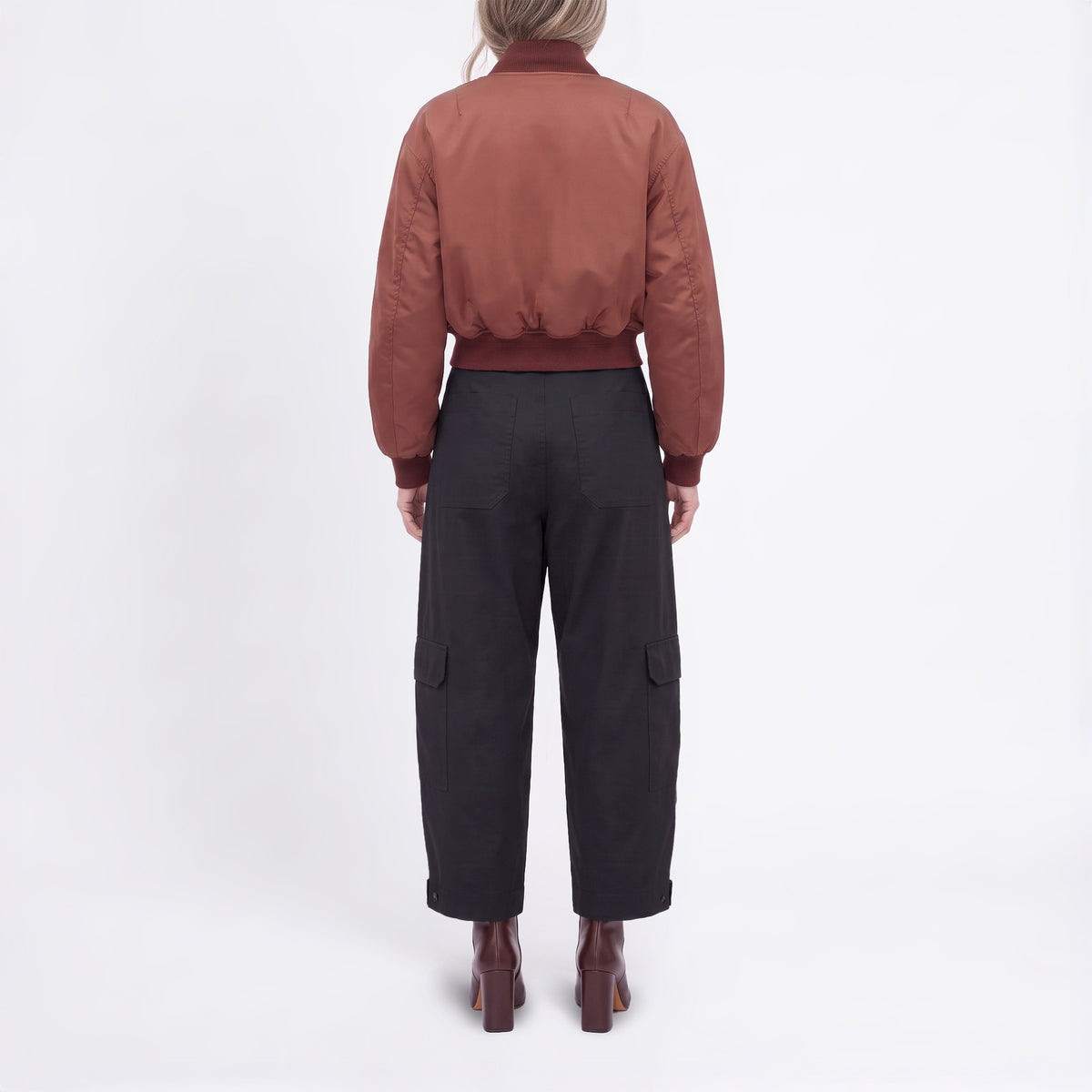 Utility trousers in a lightweight parachute material. | KUMAMOTO | black | Back view of model