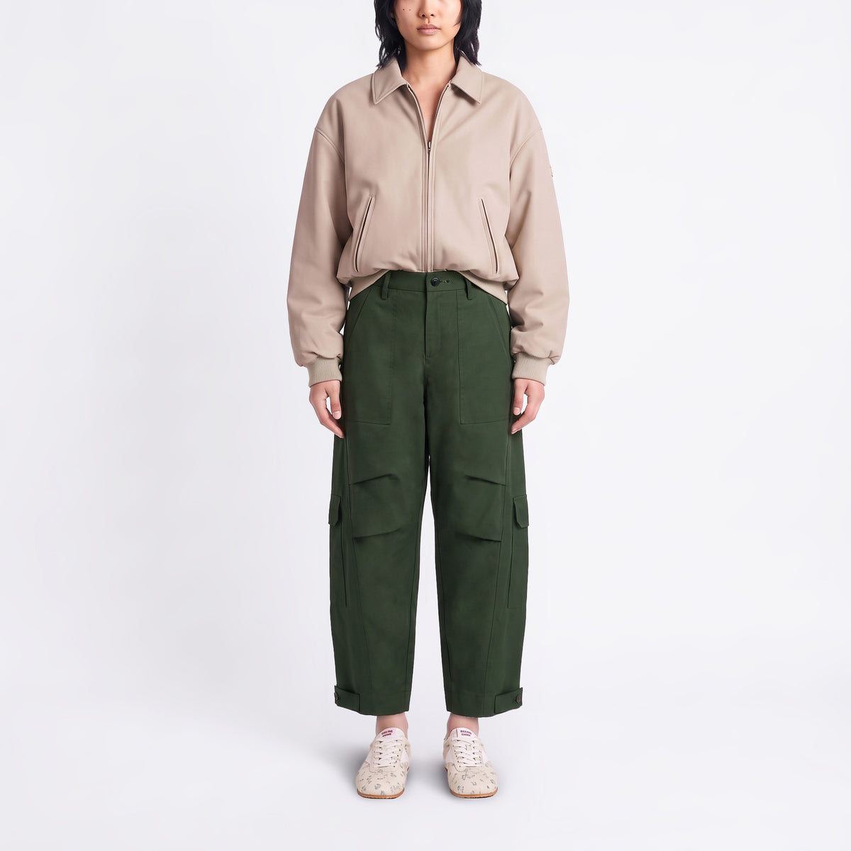 Utility trousers in a lightweight parachute material. | KUMAMOTO | olive night | Front view of model