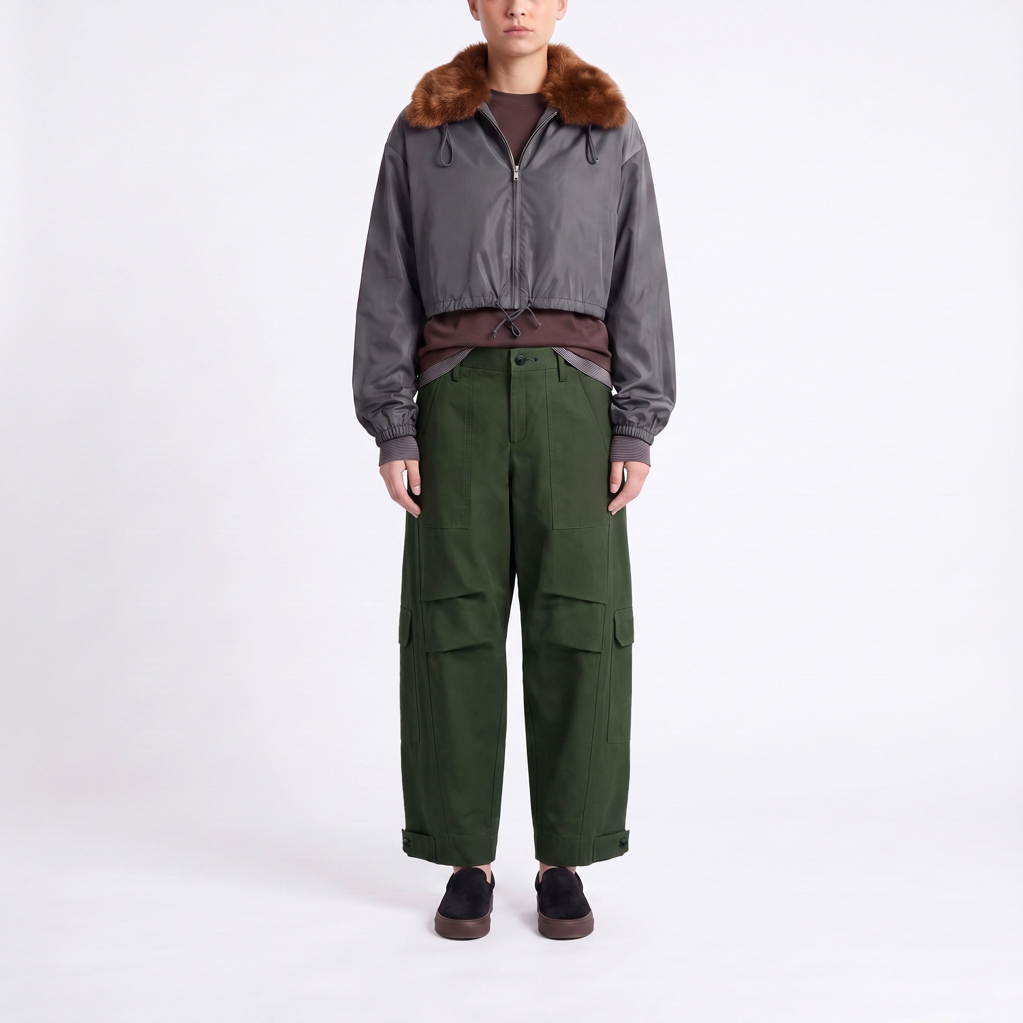 Utility trousers in a lightweight parachute material. | KUMAMOTO | olive night | Front view of model