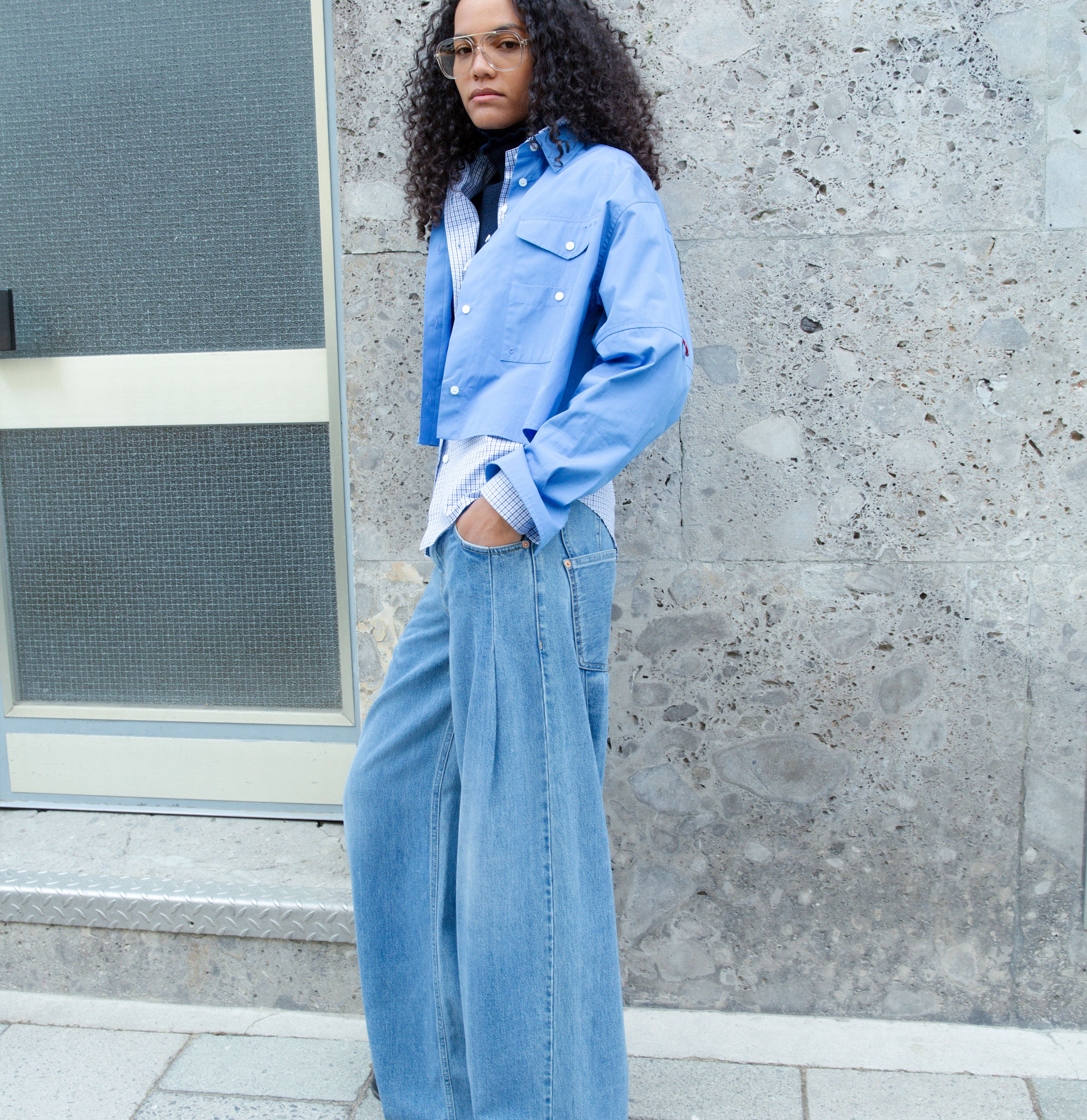 Wide jeans in a flowing cotton-lyocell blend. | PHILADELPHIA indigo | DD malibu blue wash | Campaign image 3